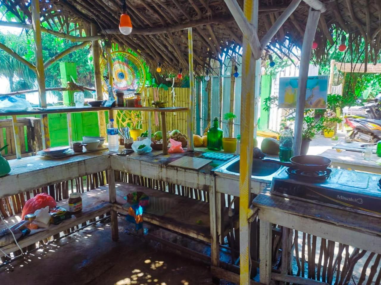 Gaia Ocean Surf Yoga Hostel Ahangama Exterior photo